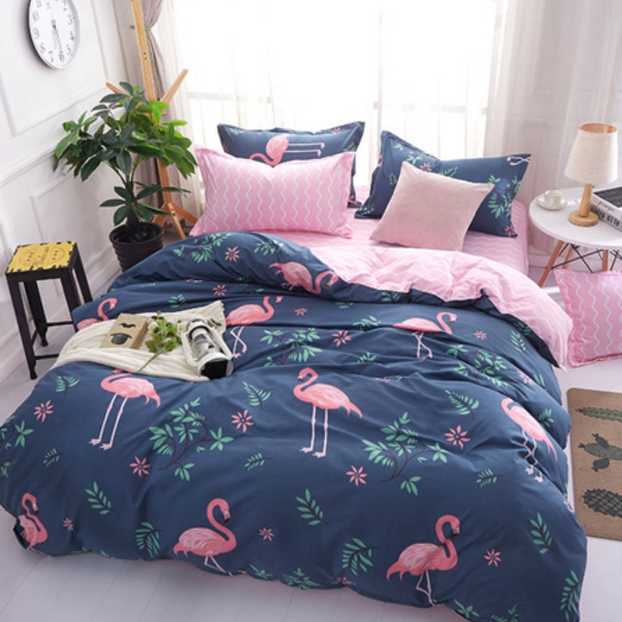 Flamingo Oasis Duvet Cover Set – 3-Piece Lightweight Microfiber with Tropical Print, Queen Size Bed Covers for Year-Round Comfort