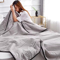 Cooling Blanket for Hot Sleepers – Lightweight Breathable Bed Blanket with Arc-Chill Fabric and Dual-Sided Design