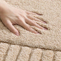 Minimalist Stripe Non-Slip Bath Mat – Soft, Quick-Drying Bathroom Rug for Cozy Comfort and Stylish Decor