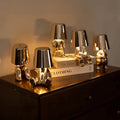 RayDudes Sculptural Figure Lamp – Poseable LED Decorative Light for Shelf, Desk & Bedside