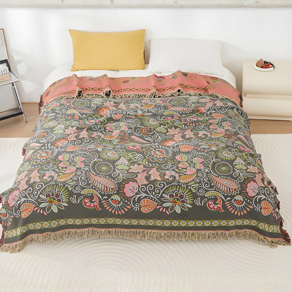 Reversible Autumn Leaf Boho Blanket – Lightweight Cotton Gauze with Tasselled Edges for Beds and Sofas