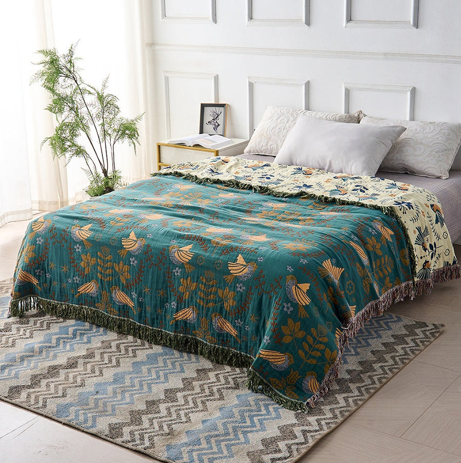Reversible Cotton Throw Blanket with Bird and Floral Design – Soft and Breathable, Ideal for Home Decor and Cozy Comfort