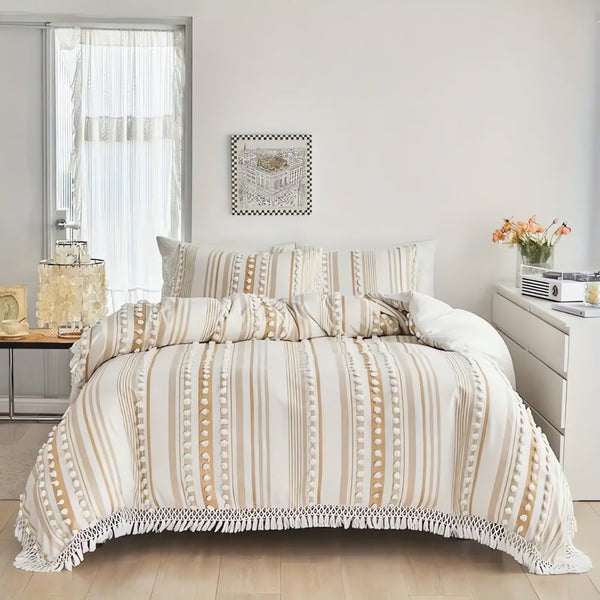 Soft Stripe and Tassel Duvet Set - Microfiber Fabric, King Size Duvet Cover with 2 Pillowcases for Year-Round Comfort