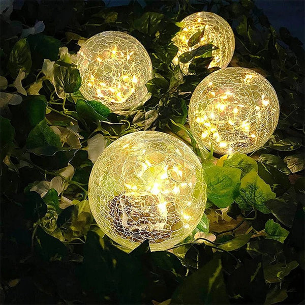 Solar Cracked Glass Globe Outdoor Light with Dusk-to-Dawn Sensor – Waterproof Solar Garden Light for Pathway and Patio